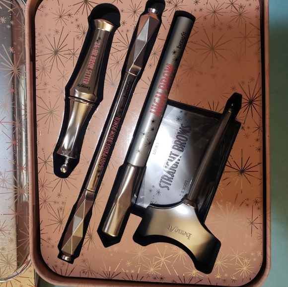 BENEFIT SOFT AND NATURAL EYEBROWS SET - Picture 4 of 5